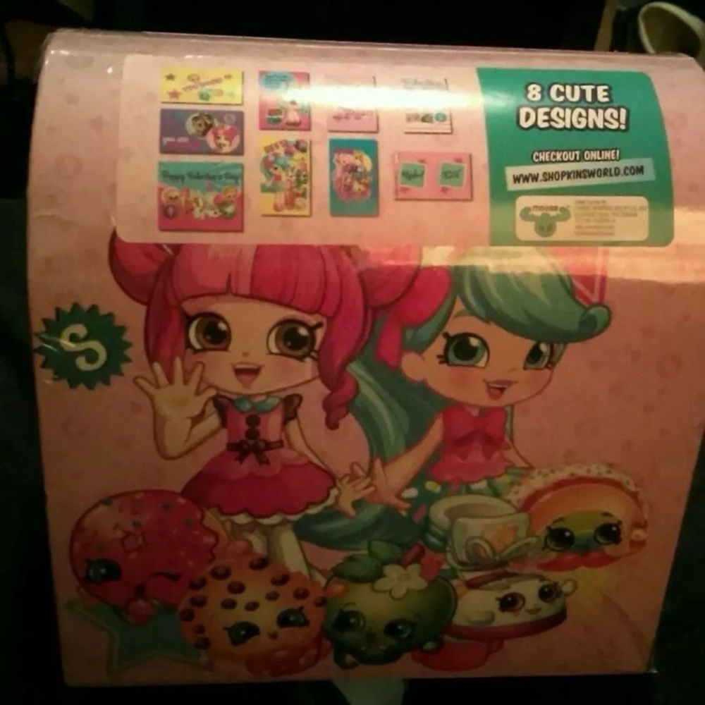 Shopkins 24 Valentines Day Cards With 48 Heart Shaped Seals Mailbox